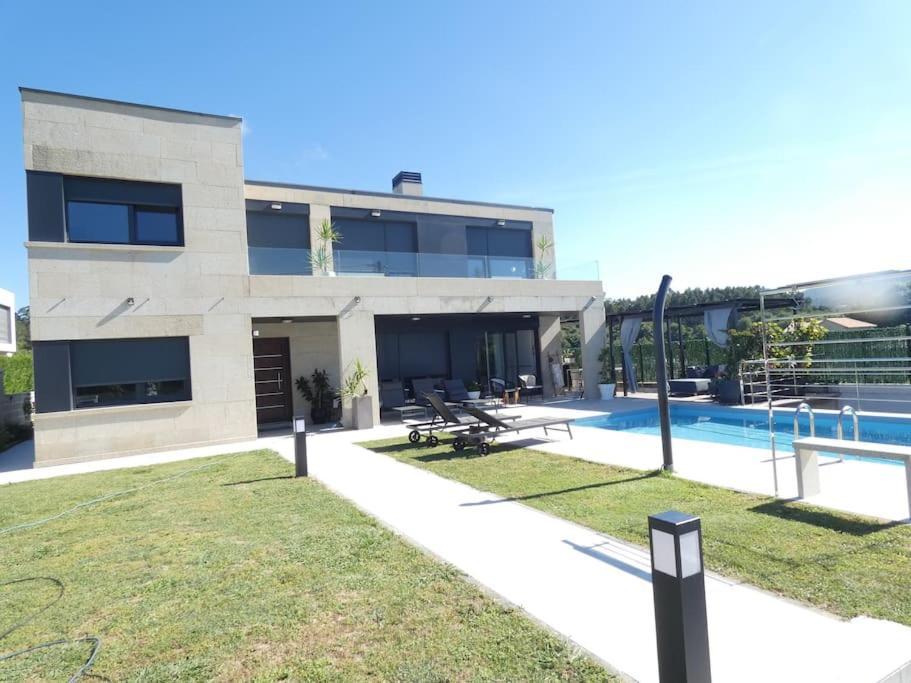 Chalet De Diseno Moderno En Sanxenxo Esterno foto