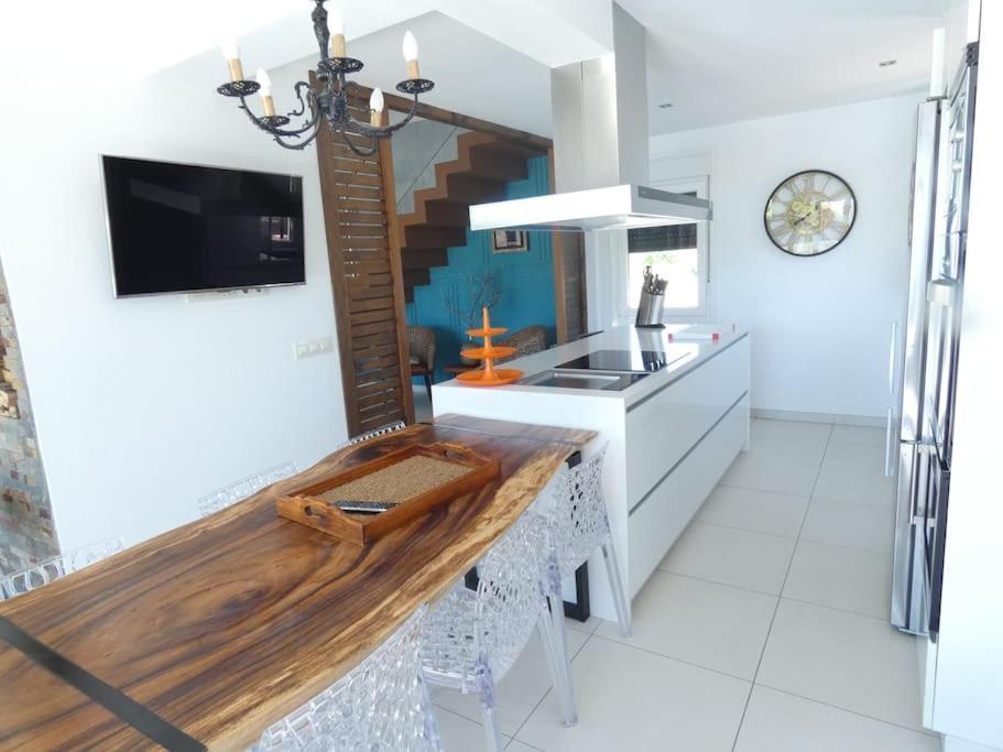 Chalet De Diseno Moderno En Sanxenxo Esterno foto